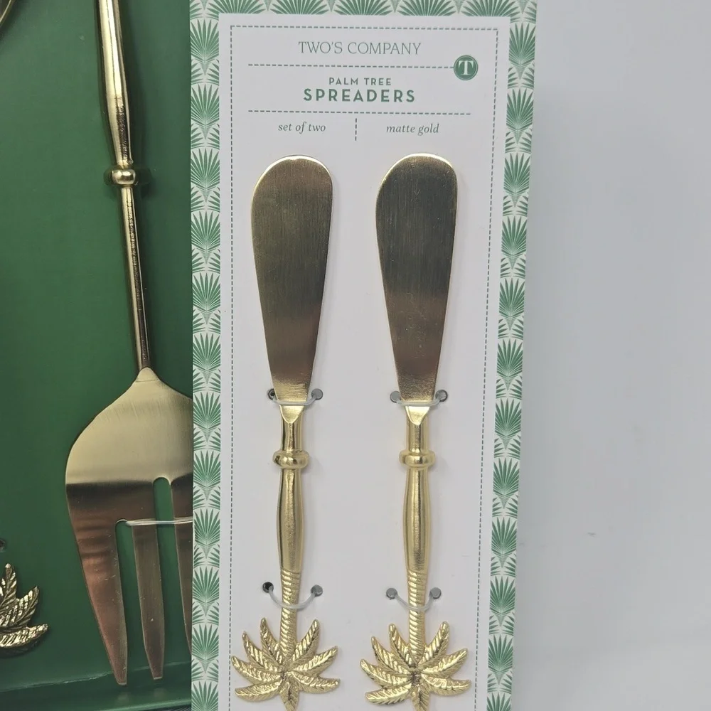 Gold Palm Tree Serving Set, Spreaders, and Dinner Napkins